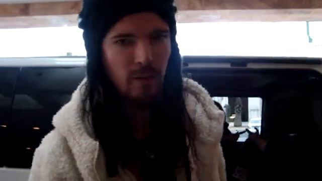perttu greets claudio смотреть онлайн