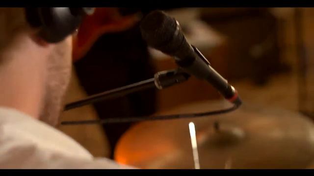 Yellow Grass - Shackled Up (Alex Vargas cover) - Live at SVS смотреть онлайн