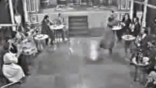 Fiesta insólita-1972. (Bailan y cantan: Menese, Fosforito, Chaquetó y F. Quiñones смотреть онлайн