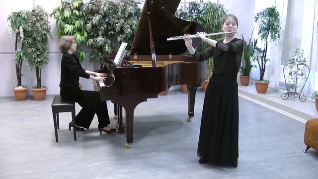 Anna Slepova - flute, Theodoor Verhey - Concerto for flute №1 in d minor смотреть онлайн