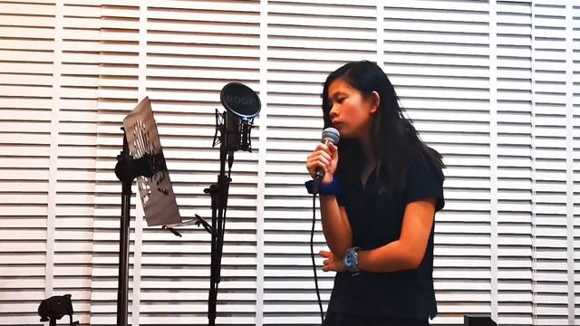 Somewhere only we know: Lily Allen cover by Krista смотреть онлайн