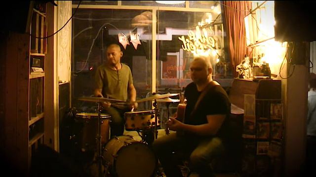 Out of Nowhere смотреть онлайн