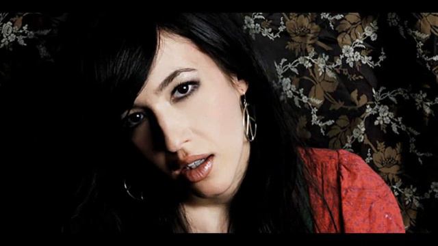 One Way or Another- Kate Voegele (Don't Look Away 2007) смотреть онлайн