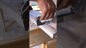 КАК ВСТАВИТЬ ОКНА В ДОМЕ ИЗ БРУСА. Установка обсадных коробок, утепление и монтаж наличников.