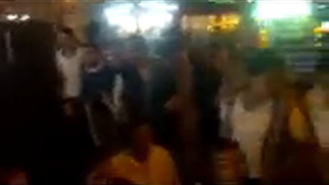 التراس حمدين صباحى بالمنصورة فى بلطيم مع محمود فيجو.3gp