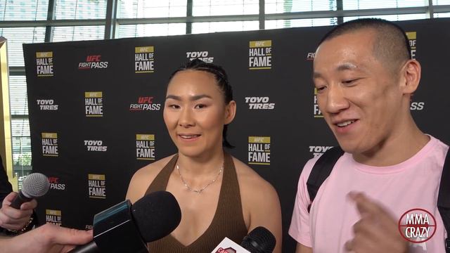 Yan Xiaonan on Weili Zhang “I’m prettier & more technical fighter" | UFC 300 смотреть онлайн