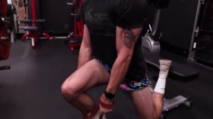 Build Bigger Legs with Bands (NO WEIGHTS!)