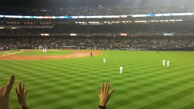 Game 6 2009 World Series Mariano Rivera Comes In