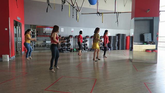 I Can See Clearly Now - Line Dance смотреть онлайн
