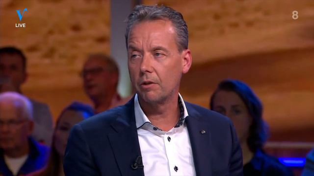 'Boskamp zat in een 'All-You-Can-Eat-Hotel op zijn geld te wachten' | VERONICA INSIDE смотреть онлайн