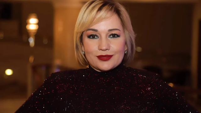 Директор Булановой опроверг слух о помолвке певицы