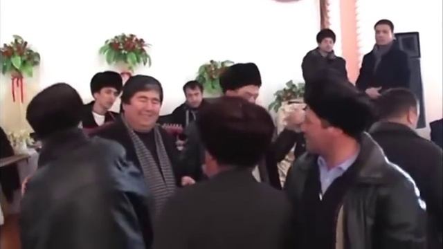 Ахрор Усмонов, Аслиддин Дуст. айтишув