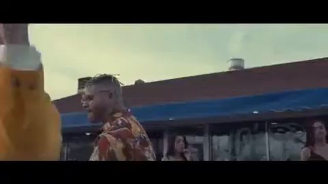 Kripi krus-Bad Bunny ft Farruko🎤😎 смотреть онлайн