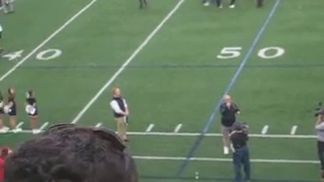 Michael Chiklis national anthem смотреть онлайн