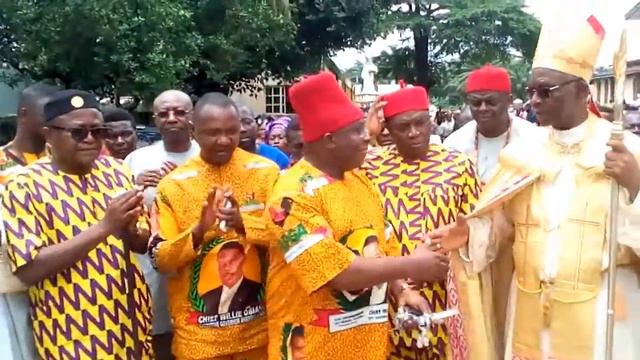THE COMMISSIONING OF WATER BOREHOLE FACILITY BUILT AND DONATED BY GOV.WILLIE OBIANO TO OUR LADY QU смотреть онлайн