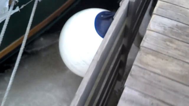 Wilhelm Baum Tugboat Sinks in South Haven Harbor смотреть онлайн