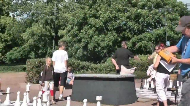 Puistoshakin HM2012-1601 Miikka Mäki-Uuro - Daniel Ebeling yleisöä.MTS смотреть онлайн