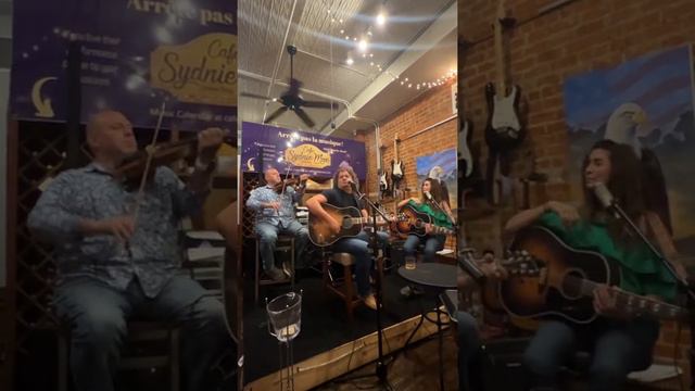 Dustin Herring - Turn the Page (Cajun Cover)￼ смотреть онлайн