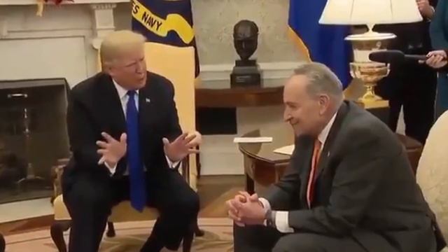 Trump makes it clear to Chuck Schumer and Nancy Pelosi that he means business смотреть онлайн