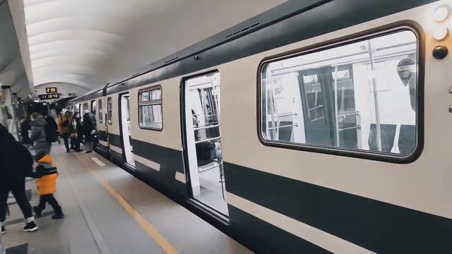 VID 20240318 111256 В холстэдском трамвае (Карл Сэндберг)...Павел Васильев Лахтинский смотреть онлайн