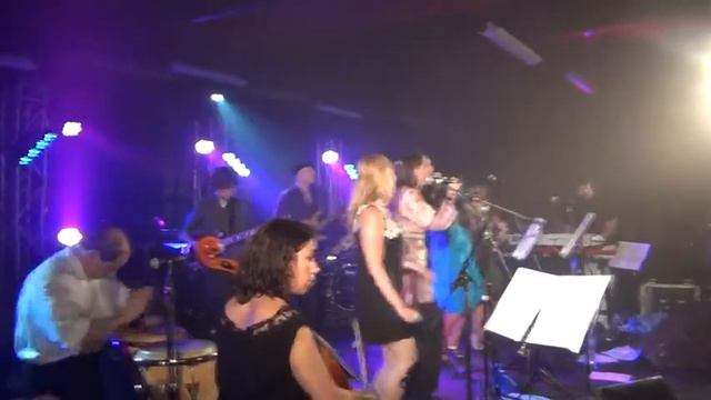 Ernst Meyer's Synaptic Funktion - 05 - Roxanne (clip) смотреть онлайн
