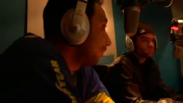 Reste Bien, Mec! @ Radio Latina смотреть онлайн