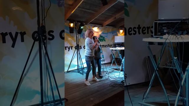 Saxnäs öland 2016 . Jessica Andersson och Susanne Edstrand. смотреть онлайн