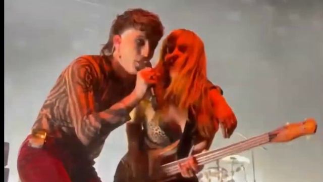 The One That Got Away | Damiano & Victoria смотреть онлайн