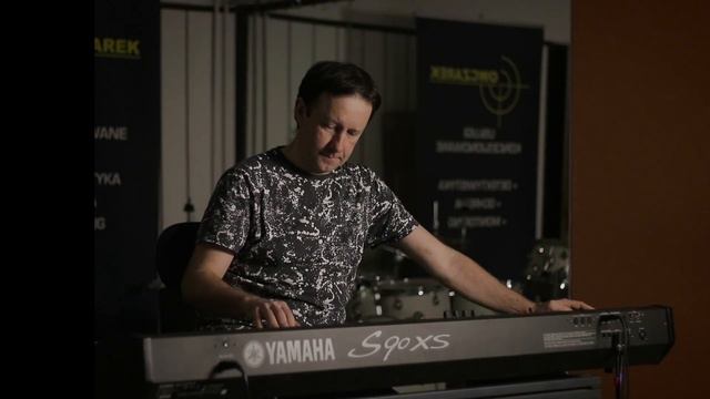 Lukas Drums and Friends - Mombaja смотреть онлайн