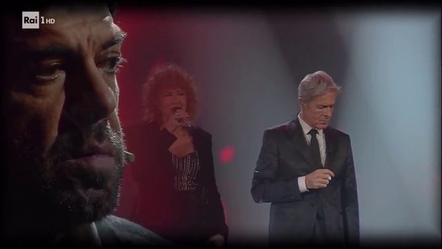 Sanremo 2018 - Fiorella Mannoia, Baglioni e Favino con "Mio fratello che guardi il mondo" смотреть онлайн