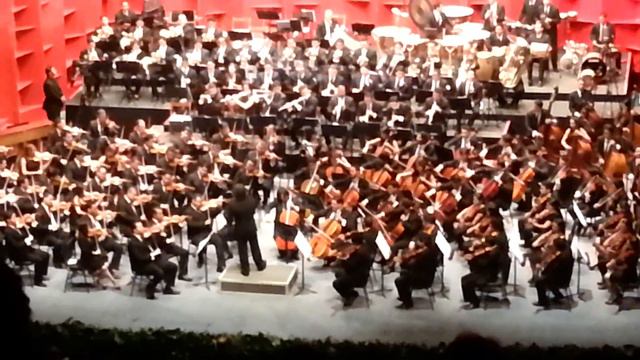 Merengue Compadre Pedro Juan. Gustavo Dudamel Y La Orquesta Sinfónica Simón Bolívar De Venezuela.