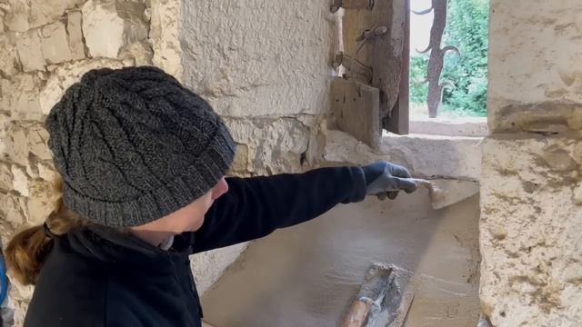 Digging ourselves out of trouble at the Chateau Ep 15 смотреть онлайн