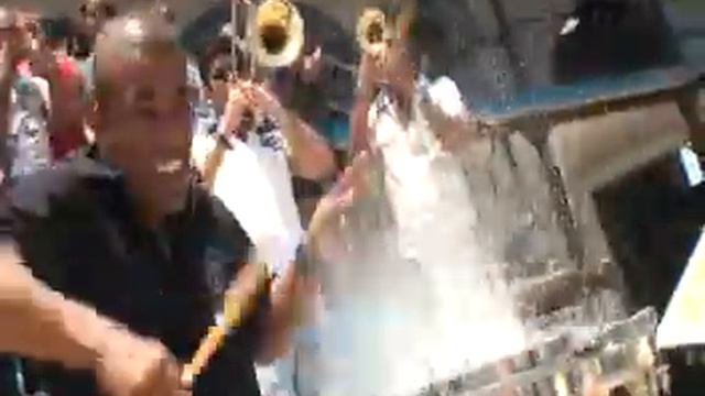 LOS CONFIDENCIALES : POLLO ORICHA; HAVANA CLUB STARS ENTERTAINMENT смотреть онлайн