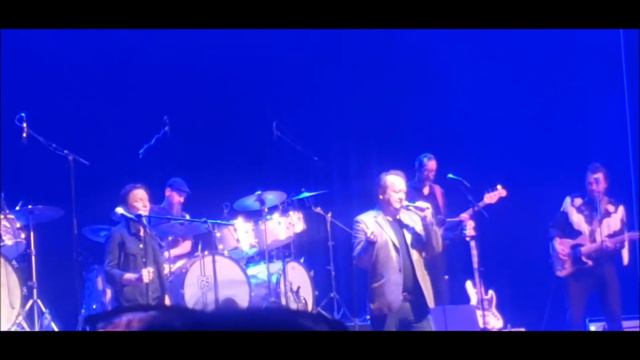 Ackles, Busk & Flataa - "How Great Thou Art" смотреть онлайн