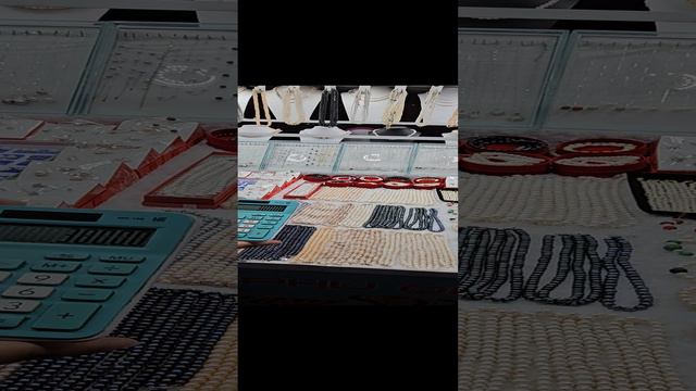 Вьетнам.Фукуок.Ночной рынок.Стоимость жемчуга 12 $ смотреть онлайн