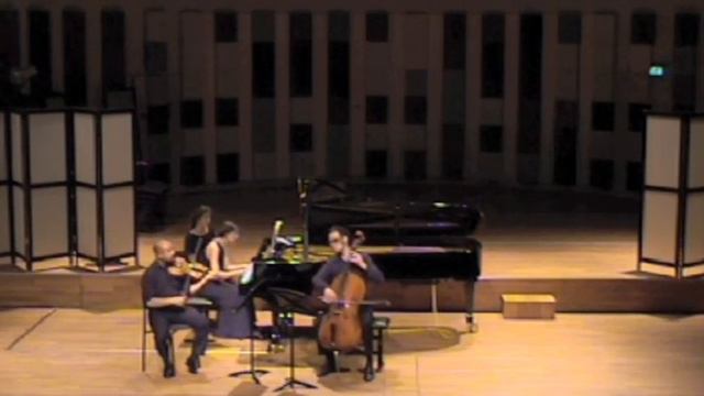 Robert Schumann Piano Trio n. 2 in F, op.80 - Van Eyck Piano Trio смотреть онлайн