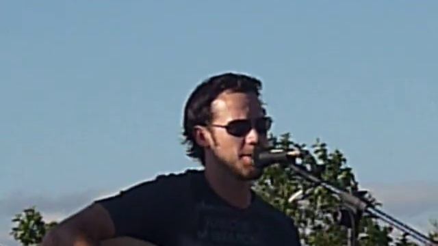 Chad Brownlee - Hood of my car смотреть онлайн