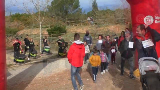 MARATÓ TV3 '19 ESCOLA LOLA ANGLADA MARTOREL смотреть онлайн