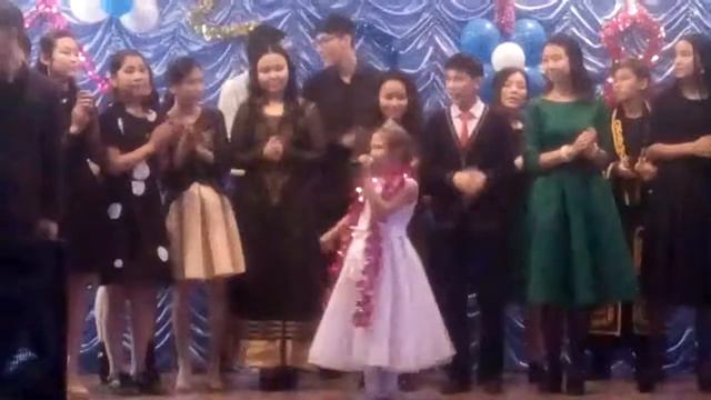 Жанды дауыс.Ақбілек ертегі əлемі смотреть онлайн
