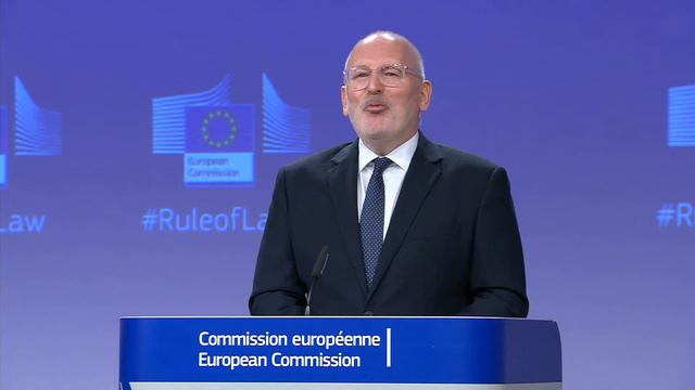 [EU] Commissioner Frans Timmermans Briefs Press After European Commission Meeting (3 Apr. 2019)