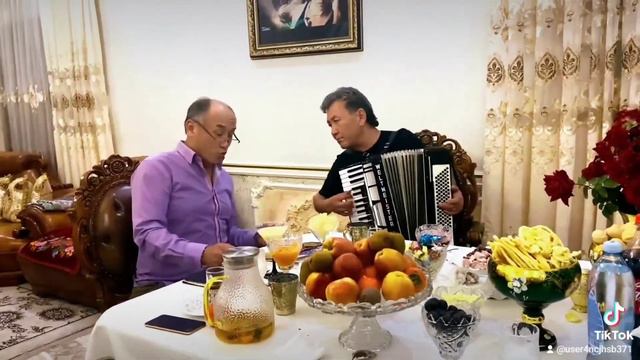 Әке жан әні: Нұрғиса Тілендиев. сөзі: Мұхтар Шаханов. Сәкен Жақсылықұлы. смотреть онлайн