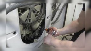 Стиральная машина Индезит iwsc5085 не крутит барабан