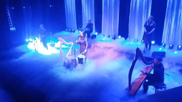 Moya Brennan (Clannad) performs live "I will find you" , April 16 2019 смотреть онлайн