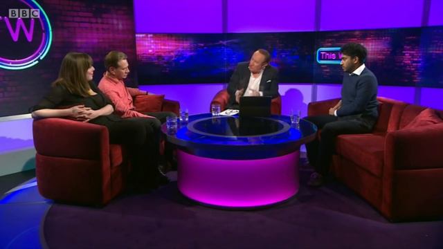 Michael Portillo gets a Lesson From a Junior Doctor / Baker смотреть онлайн