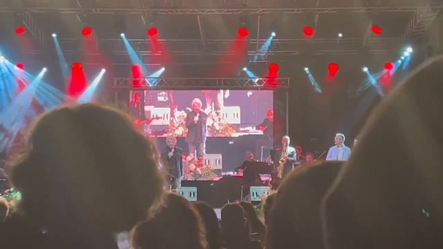 Premio Gianni Ravera Una canzone per sempre a Castelraimondo 11 giugno 2023 con Carlo Conti parte 2 смотреть онлайн