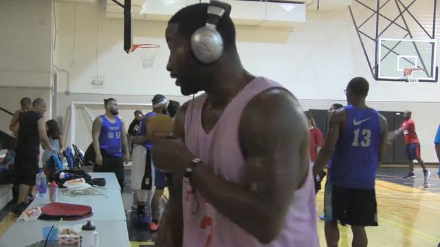 Interview with Donald Sloan смотреть онлайн