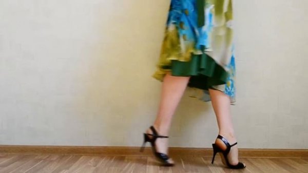 Adornos de Tango. Tango Women´s Technique from Angelina Zubko. Improvisation