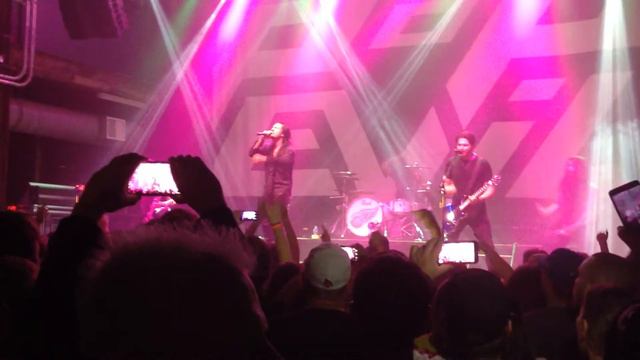 POP EVIL (torn To Pieces) Live Lou. Ky.