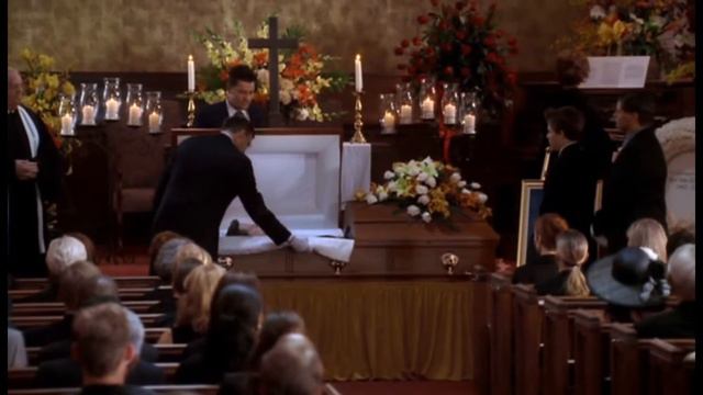 Rex's Funeral - Desperate Housewives 2x01 Scene