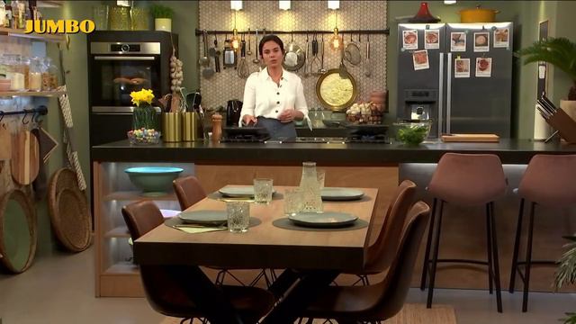 Wat eten we? Bonen-gehaktburger met rucolamayonaise смотреть онлайн
